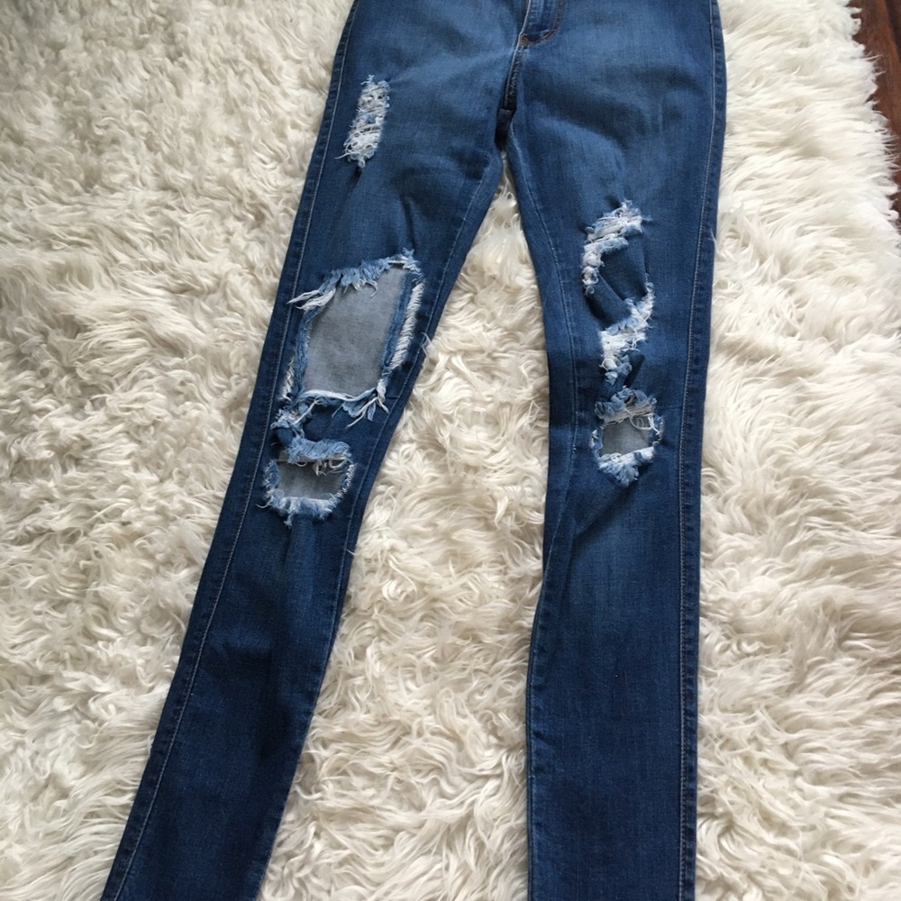 Fashion Nova skinny jeans